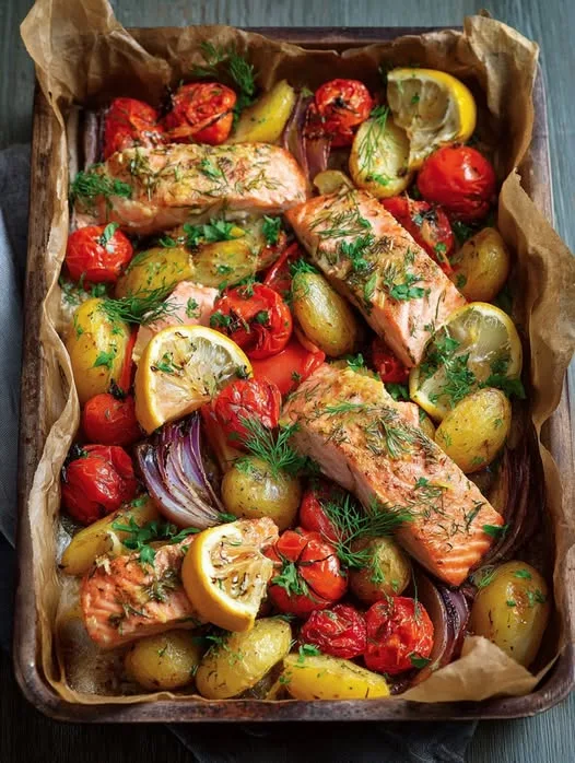 Knapperige Aardappels met Zalm uit de Oven